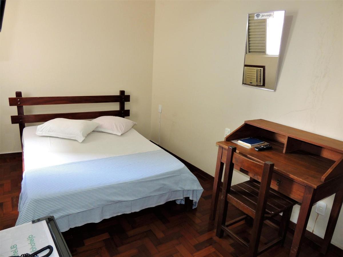 Jb Hotel *